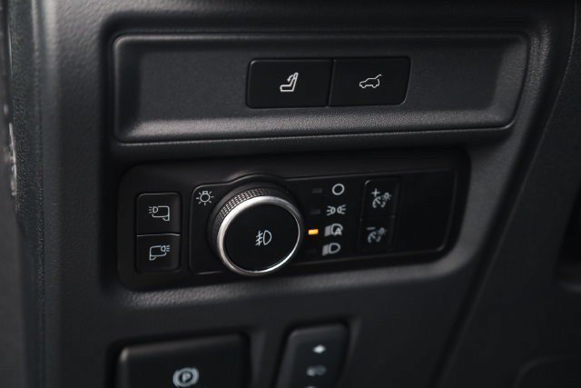 Used 2024 Ford Expedition Max Platinum AWD/4WD image 14