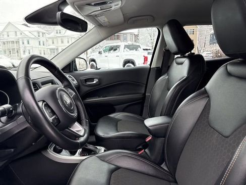 Used 2021 Jeep Compass Latitude w/ Convenience Group image 21