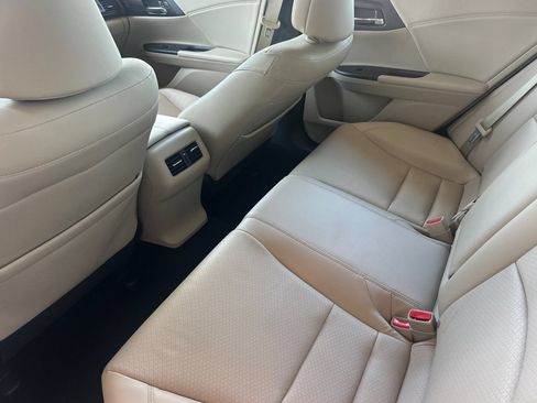 Used 2016 Honda Accord EX-L image 14