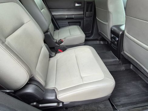 Used 2018 Ford Flex SEL w/ Equipment Group 202A AWD/4WD image 29