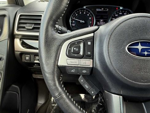 Used 2018 Subaru Forester 2.5i Touring image 21