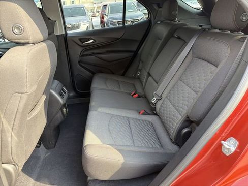 Used 2020 Chevrolet Equinox LT w/ Driver Convenience Package image 23