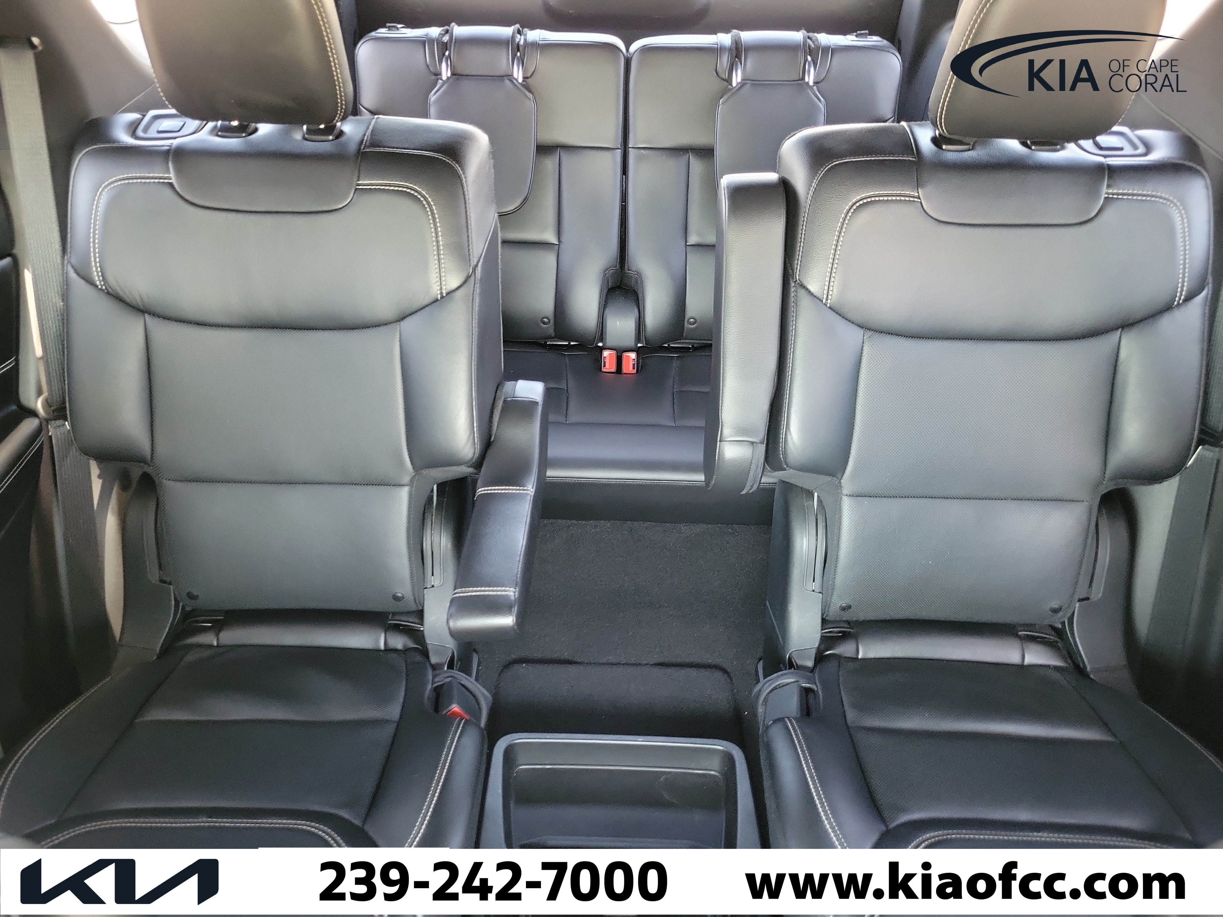 Used 2020 Ford Explorer ST AWD/4WD image 32