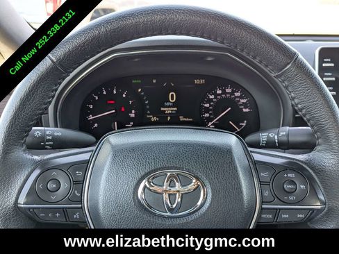 Used 2022 Toyota Avalon XLE image 25