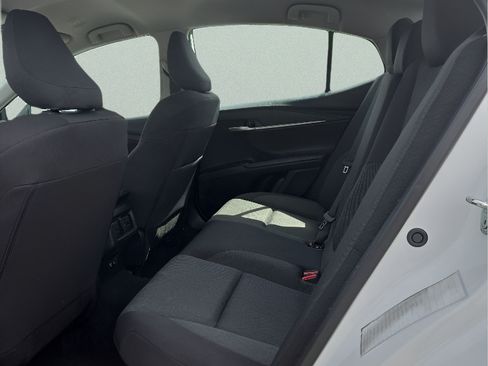 Used 2025 Toyota Camry LE FWD image 10
