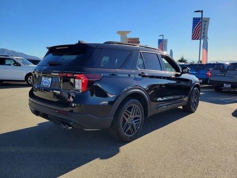 New 2026 Ford Explorer ST w/ Sun And Sound Package image 4