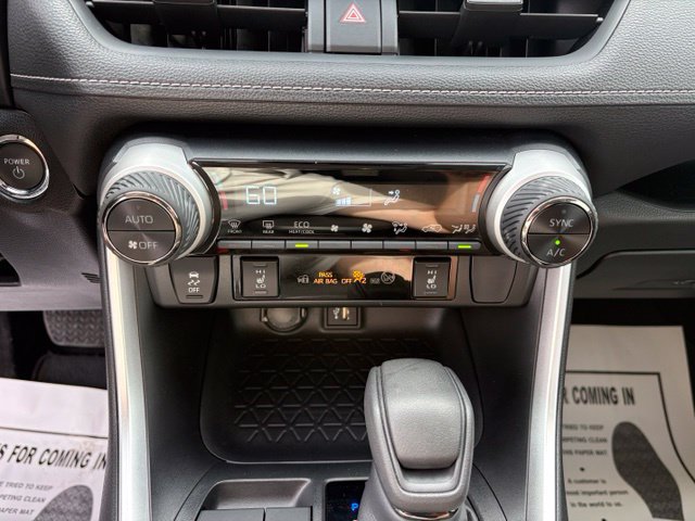Used 2025 Toyota RAV4 XLE w/ Convenience Package AWD/4WD image 18