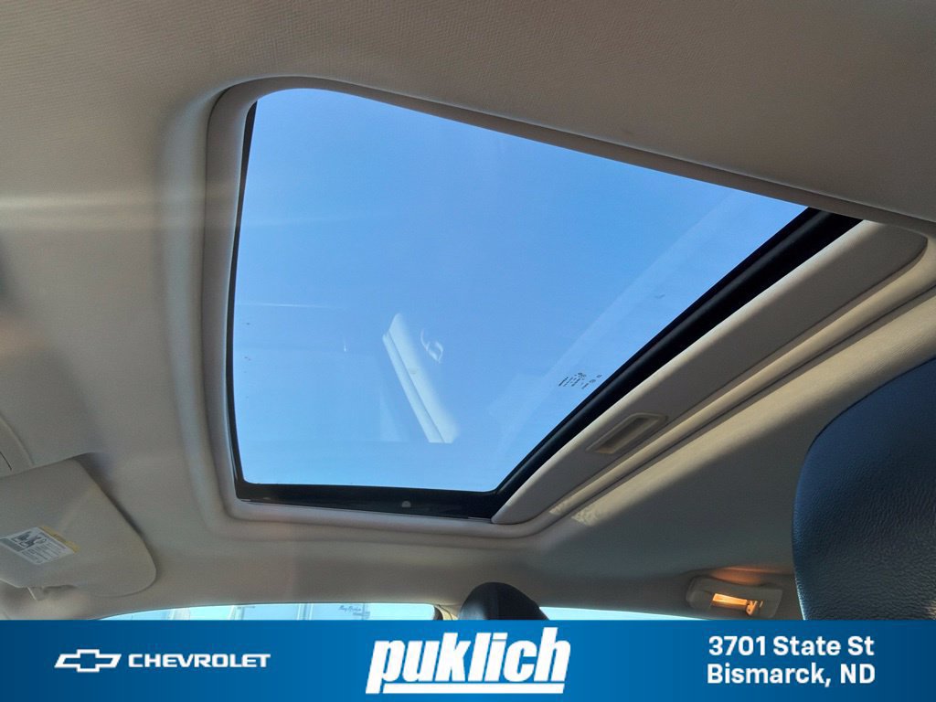 Used 2009 Chrysler 300 Touring AWD/4WD image 17