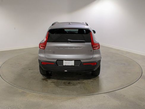 New 2026 Volvo XC40 B5 Plus w/ Protection Package Premier image 4