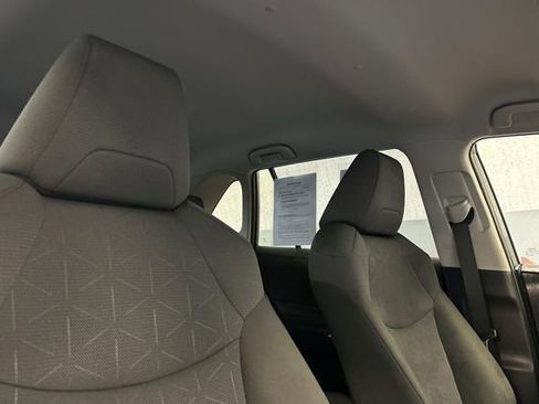 Certified 2025 Toyota RAV4 XLE FWD image 21