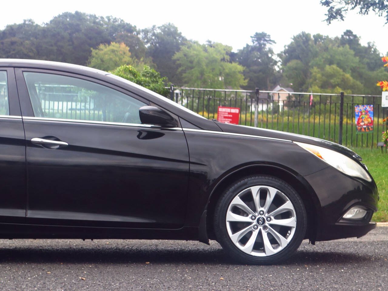 Used 2013 Hyundai Sonata SE FWD image 32