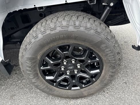 Used 2024 Ford F150 XLT w/ Equipment Group 302A MID image 19