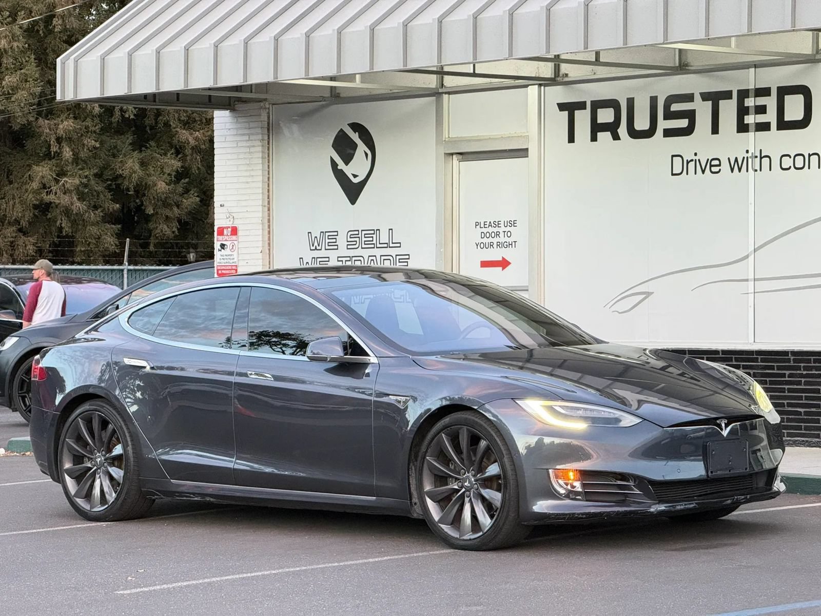 Used 2016 Tesla Model S 90D AWD/4WD image 6