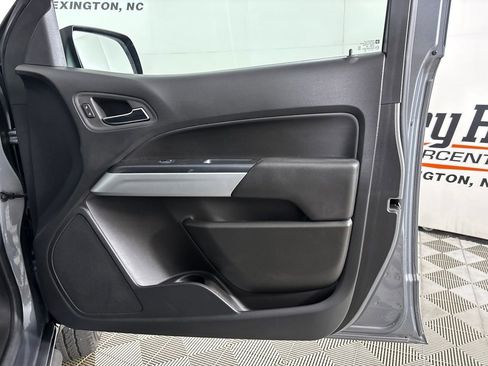 Used 2022 Chevrolet Colorado LT w/ LPO, Tonneau and Step Package AWD/4WD image 24