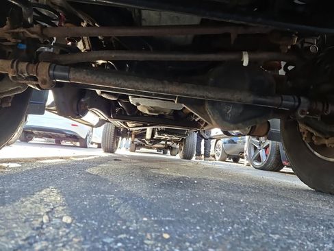 Used 2017 Ford F250 Lariat w/ Lariat Ultimate Package image 17