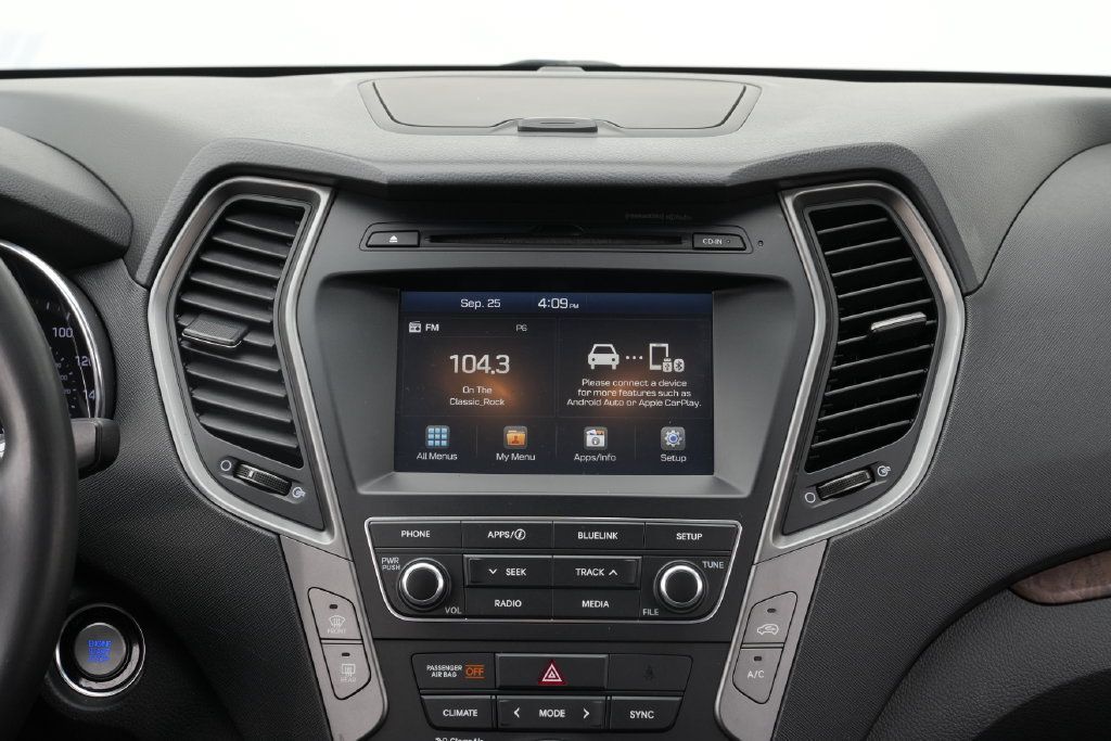 Used 2018 Hyundai Santa Fe Sport 2.0T w/ Cargo Package AWD/4WD image 40