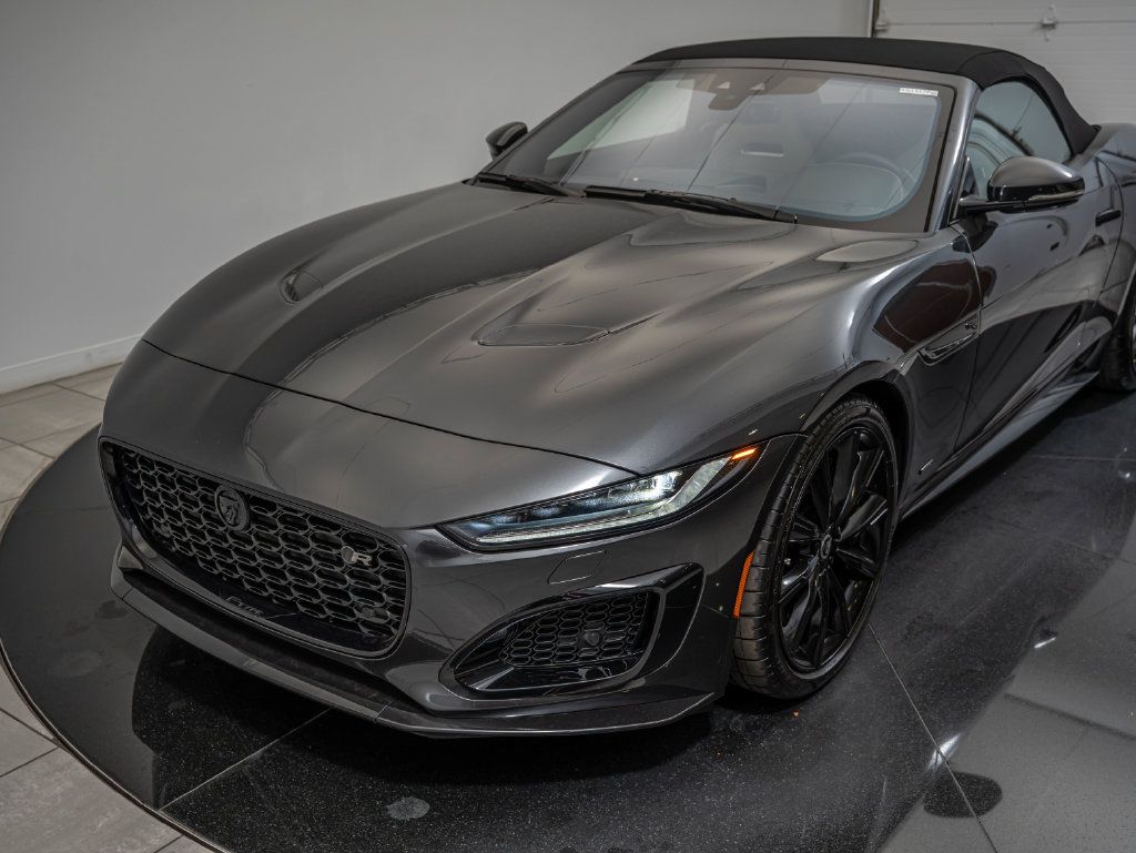 Used 2024 Jaguar F-TYPE R AWD/4WD image 15