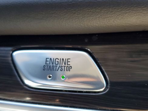 Used 2022 Buick Enclave Essence w/ Experience Buick Package image 36