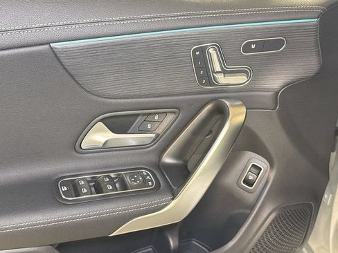 Used 2023 Mercedes-Benz CLA 250 4MATIC image 18