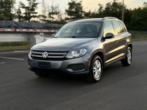 Used 2015 Volkswagen Tiguan S AWD/4WD image 1