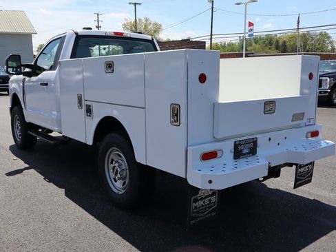 New 2025 Ford F350 XL w/ XL Chrome Package image 16