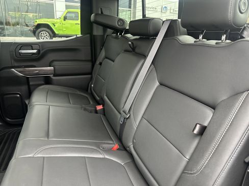 Used 2022 Chevrolet Silverado 1500 LTZ image 21