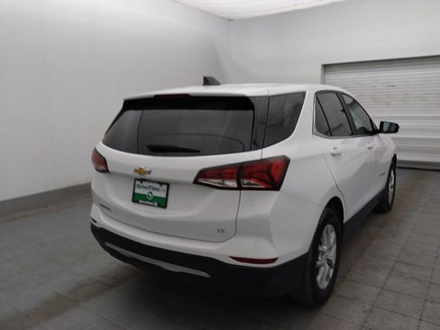 Used 2023 Chevrolet Equinox LT w/ Driver Convenience Package FWD image 9