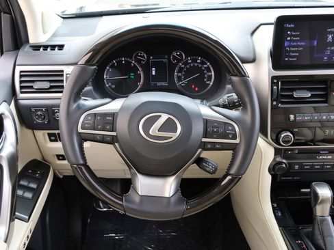 Certified 2023 Lexus GX 460 Premium w/ Premium Package AWD/4WD image 18