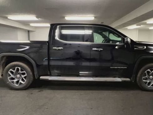 New 2026 GMC Sierra 1500 SLT w/ SLT Premium Plus Package AWD/4WD image 9