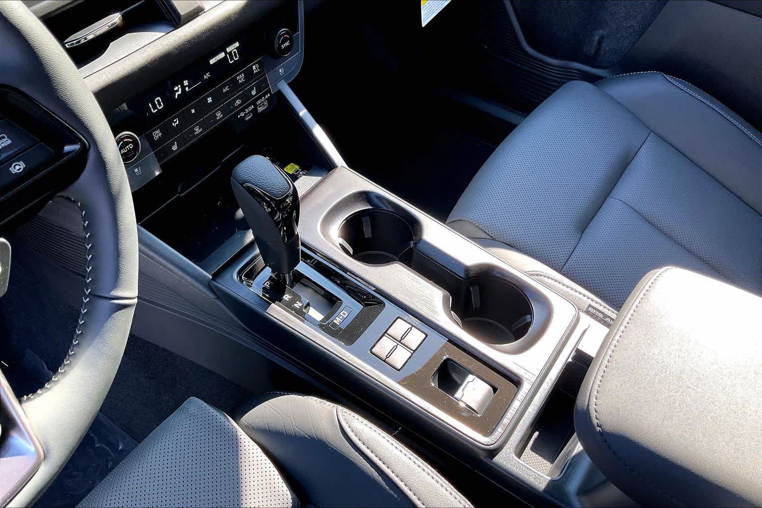 New 2026 Subaru Outback Touring XT AWD/4WD image 7