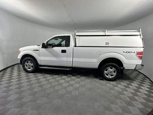 Used 2014 Ford F150 XLT w/ Equipment Group 301A Mid AWD/4WD image 5
