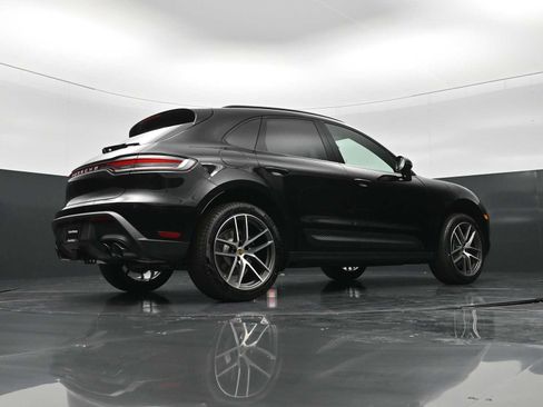 New 2026 Porsche Macan AWD/4WD image 42
