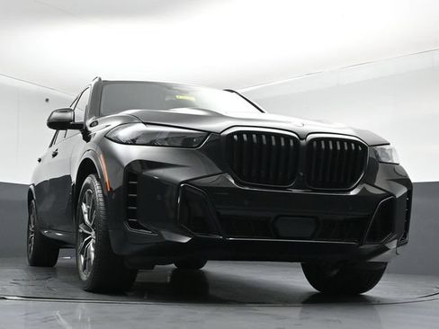 Used 2025 BMW X5 xDrive40i w/ Executive Package AWD/4WD image 39