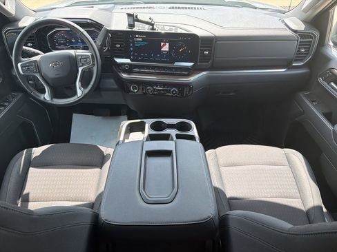 Used 2024 Chevrolet Silverado 1500 LT Trail Boss w/ Protection Package AWD/4WD image 23
