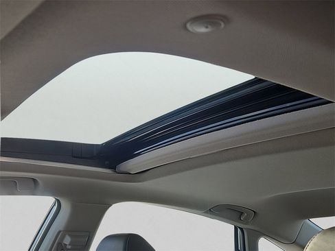 Certified 2024 Honda Accord Touring image 17