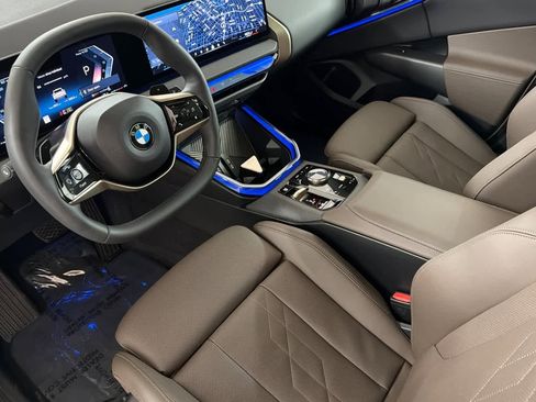 Used 2025 BMW X3 xDrive30i w/ Convenience Package image 11