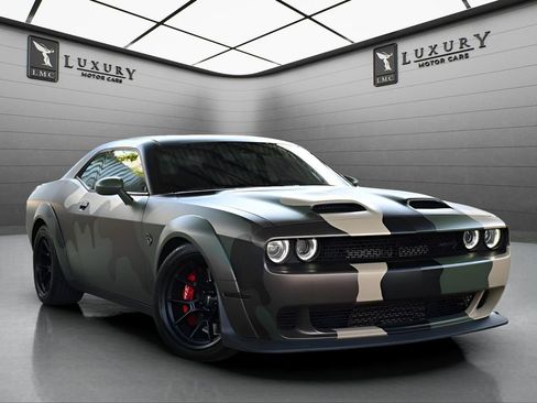 Used 2021 Dodge Challenger SRT Hellcat Redeye image 1