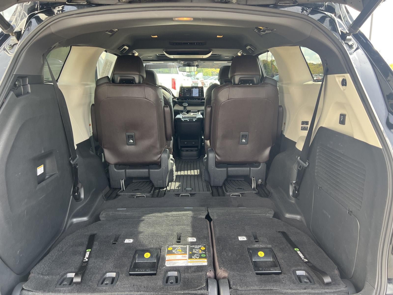 Used 2021 Toyota Sienna Platinum w/ Protection Package (TMS) AWD/4WD image 15