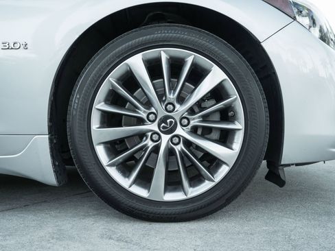 Used 2019 INFINITI Q50 Luxe w/ Essential Package (3.0T Luxe) image 12