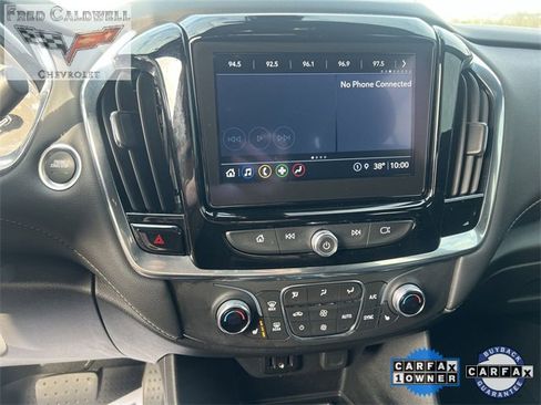 Used 2023 Chevrolet Traverse LT w/ Midnight/Sport Edition image 13