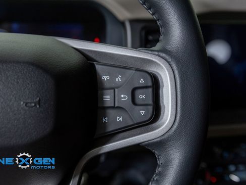 Used 2024 Ford Bronco Wildtrak image 14