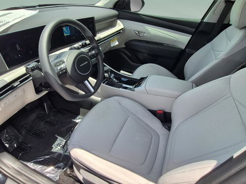 New 2026 Hyundai Tucson SE FWD image 16