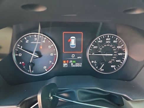 Used 2024 Subaru Outback Limited image 7