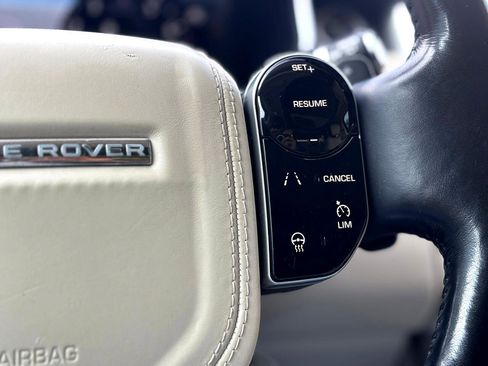 Used 2018 Land Rover Range Rover Supercharged image 29