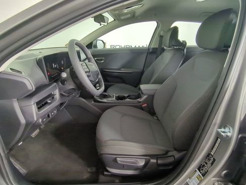New 2025 Kia K4 LXS image 19