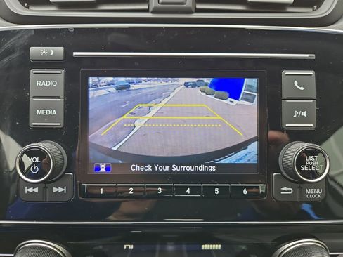 Used 2020 Honda CR-V LX image 19