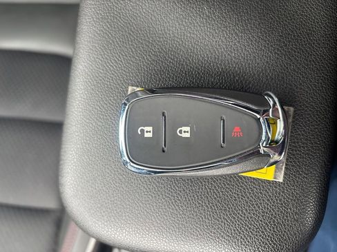 Used 2022 Chevrolet TrailBlazer RS image 35