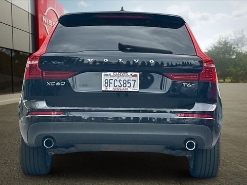 Used 2019 Volvo XC60 T6 Momentum w/ Multimedia Package AWD/4WD image 8