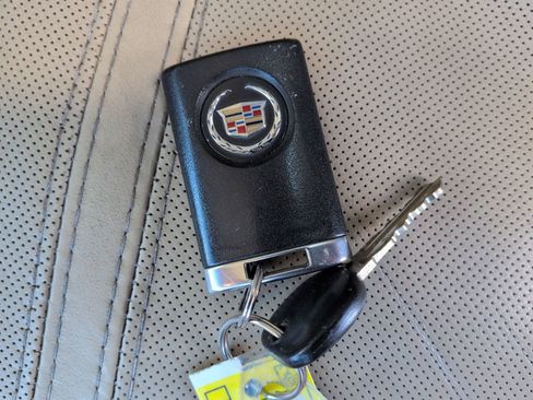 Used 2012 Cadillac CTS Luxury image 40