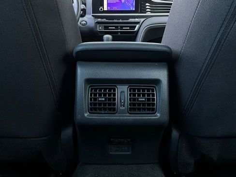 Used 2025 Toyota Camry LE image 11